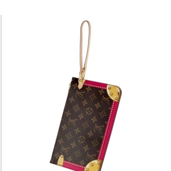 Louis Vuitton Monogram Summer Trunks MM GM Pochette She's big, fits phone - Picture 2 of 12